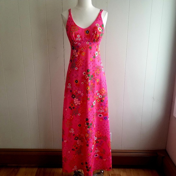 Vintage Dresses in Miami
